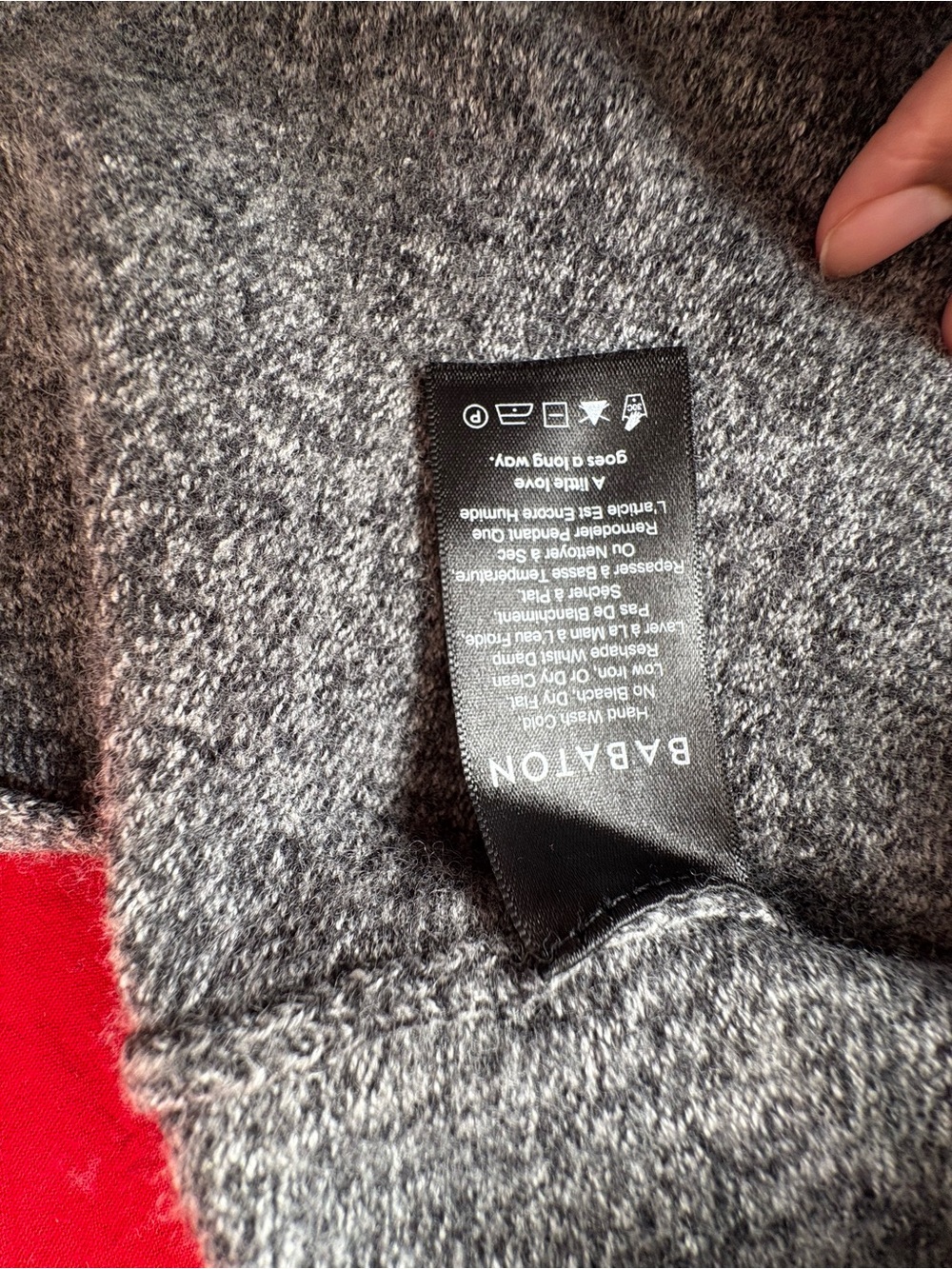 Aritzia Babaton Baylor Sweater V-Neck Relaxed Knit front welt pockets grey - Picture 9 of 11